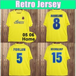 2005 2006 Villarreal Retro Soccer Jersey KROMKAMP FORLAN RIQUELME Home Short Sleeves Football Shirt Uniforms