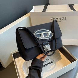 Women's 2023 New Fashion Oxford Cloth Large Capacity Tote Bag One Shoulder Wanderer Bag Advanced Sense Handheld Crossbody Bag