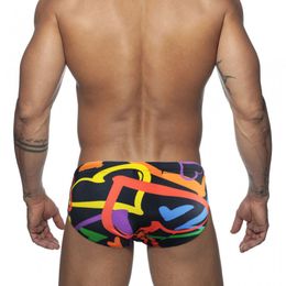 Men's Swimwear Colored Hearts Push Up Swimwear Men Swimming Briefs Sexy UXH Bikini Swimsuit Men Swim Wear Trunk Beach Surfing Bathing Suit 230613