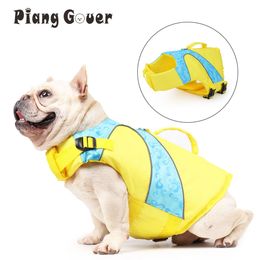 Dog Apparel Dog Life Jacket Pet Life Vest Adjustable Reflective Pet Swimsuit Clothes Summer Swimming Suit 230613