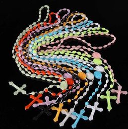 Arts And Crafts Pendant Necklaces Pendants Jewellery Catholic Rosary Necklace Plastic Religious Jesus Cross Crucifix Night Lumious Dro Otsf5