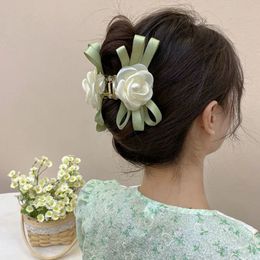 The New Women's Large Flower Grasp Clip Elegant Green Leaf Shark Clip Hair Claw Fashion Ponytail Braid Hair Accessories Female