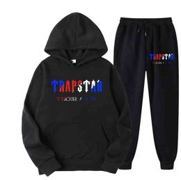 Tracksuit Trapstar Brand Printed Sportswear Men's t Shirts 16 Colors Warm Two Pieces Set Loose Hoodie Sweatshirt Pants Tidal flow design 589ess