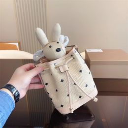 Luxury Bucket Handbags Women Shoulder Bags Detachable Rabbit Design Leather Totes Fashion Cross Body Bag Mini Lady Handbag Drawstring Bag