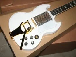 Custom Shop white Electric Guitar 3 Pickups Guitars vibrato High Quality Free Shipping (accept any custom color)