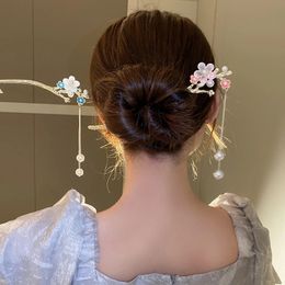 Retro New Pearl Flower Fringe Hair Sticks Ponytail Braid Clip Holder Women's Fashion Hair Fork Hair Accessories