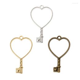 Keychains 10x Heart For KEY Pendant Metal Frame UV Resin Blank Press Flower Bezel