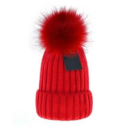 Ladies Ball Knitted Designers Hat Winter Woolen Women Men Hats Wool Ball Knitted Beanie9931970258n