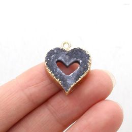 Pendant Necklaces Natural Heart-shaped Hollow Crystal Bud Black Stone Gem Handmade Crafts Necklace Bracelet Earring Accessories 19x21mm