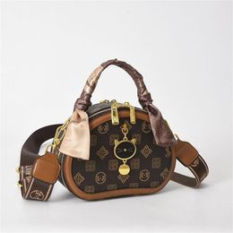 Womens luxurys designers bags 2023 Handbags purses Shoulder Crossbody bag Totes women Original Brand Fashion real genuine Leather top quality round circle Handbag