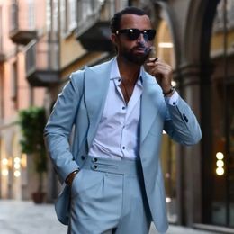 New Sky Blue Men Suits 2 Pieces Peaked Lapel Single Breasted Blazer Sets Casual Suits for Man Blazer Jacket Tuxedos Wear Coat Pant Wedding Tuxedos
