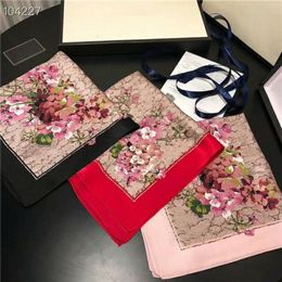 2021 Silky comfortable beautiful and elegant women spring and summer silk scarves 5050cm letter square scarf without box 80129332666