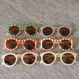 Fashion Stripes Pattern Sunglasses Kids Round Cat Eye Sun Glasses Frame Factory Price Wholesale