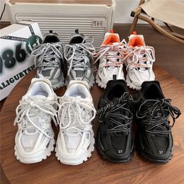 Balencig Track Balencigaa Luxury Brand Designer Sneaker Men Women Casual Shoes Track 3 30 Triple White Black Sneakers Leather Trainer Nylon Printed Platform Traine