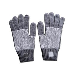 gggg High Quality Designer Glove Mens Beanie Scarf Set Luxury Hat Knitted Caps Ski Scarves Mask Unisex Winter Outdoor Fashion Sets285j