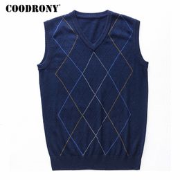 Men's Sweaters COODRONY Casual Argyle V Neck Sleeveless Vest Men Clothes Autumn Winter Arrival Knitted Cashmere Wool Sweater 8174 230615