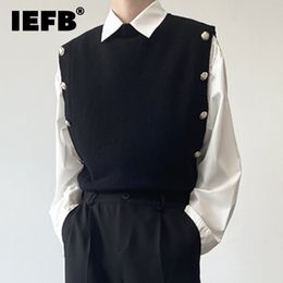 Men's Sweaters IEFB Menswear Preppy Style Fashion Chic Button Spliced Knitting Pullovers Round Neck Sweater Vest Autumn Winter 2023 230615