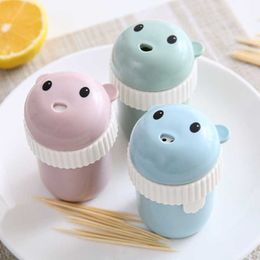 New Portable Toothpick Holder Cute Cartoon Toothpicks Bottle Toothpicks Case Bear Shape Plastic Kitchen Gadgets Table Decor