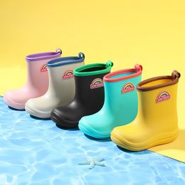 Stiefel Cartoon Kinder Regenschuhe PVC Kleine Kinder Baby Wasserschuh Jungen Vier Jahreszeiten Regenstiefel 230614