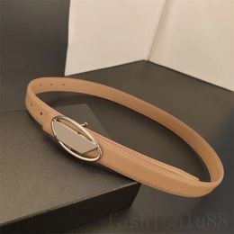 Simple leather belt for woman designer mens belts plated silver smooth buckle oval letter 2.5cm business narrow belt designer red black fashionable ga016