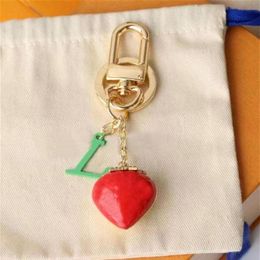 Summer New Keychain Green Letter Love Strawberry Pendant Key Buckle Ladies Bag Accessories Pendant High Quality224e3634819232N