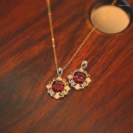 Pendant Necklaces CAOSHI Charming Lady Stylish Engagement Necklace With Bright Red Crystal Fashion Female Wedding Party Accessories Gift