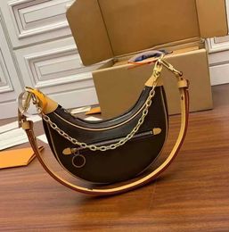 Quality Luxury LOOP Half Moon Shoulder Bag Leather Famous Clutch M81098 Latest Handbag Designer Women'Shoulder Straps Metal Fittings Tote Crossbody Bags Fashion