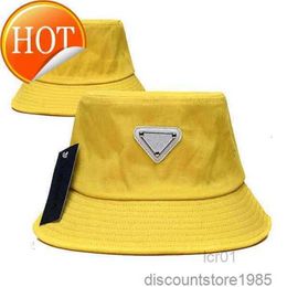 New Nylon Bucket Hat Unisex Women Mens Hats Triangle Luxurys Designers Caps Bonnet Beanie Designer p Cap Womens Sunhat Beach 3xnyu3219