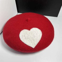 Berets New DIY Women Beret Red Black White Big Heart Love Thick Wool Felt Adult Kids Beanie Painter Handmade Warm Beret Cap Z0613