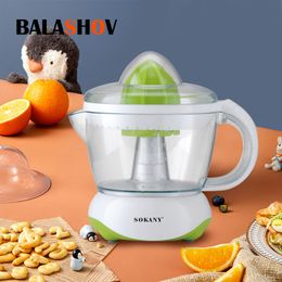 Juicers 700ML Portable Electric Orange Juicer Large Capacity Extractor Household Fruit Lemon Squeezer Machine Press 230616