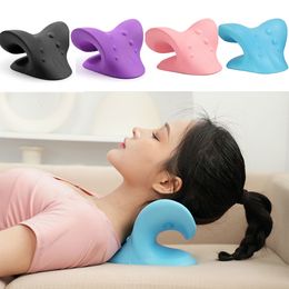 Pillow Neck Massage Shoulder Cloud Stretcher Relaxer Cervical Chiropractic Traction Device for Pain Relief Body 230615