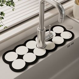 Carpets Absorbent Sink Faucet Mat Kitchen Drain Pad Bathroom Splash Guard Diatom Mud Countertop Protector Rug Alfombra 230615