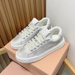 Designer casual shoes Women's cowhide retro sneakers Luxury brand double M fashion simple all matching slim comfortable women's shoes