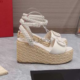 Sandals platform wedge Sandals genuine leather ankle strap Decorative buckle Lafite grass weaving heels110mm Open toe dress shoe Women Luxury Designer J0616