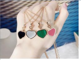 2023 lovely cute pendant Necklaces long gold thin stainless steel chain 4 Colours available cystal hearts designer Women necklace with dust bag and box