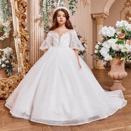 Girl Dresses Half Sleeves Ivory Polka Dot Flower V Neck For Wedding Guest Kids Bridesmaid With Belt Lace Appliques Tulle