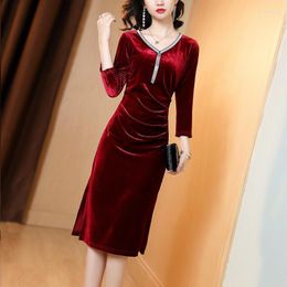 Casual Dresses Autumn 4XL Gold Velvet Midi Winter Solid Vintage Long Sleeve Women Elegant Bodycon Party Evening Vestidos E778