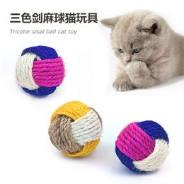 Triple Colored Ball with Contrasting Sisal Ball Teeth Resistant Bite Clean Teeth Dog Toy Pet Interactive Alleviate BoredomBall