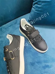 2023 new top Luxurys Designer Stripe Casual Shoes Fashionable Leather Lace-up Tennis Shoe Fabric Low Canvas Sports Men Women