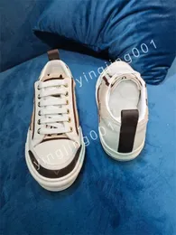 2023 Top Designer Stripe Casual Shoes Fashionable Leather Lace-up Tennis Shoe Fabric Low Canvas Sports Men Women