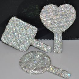 Compact Mirrors Shiny Diamond Hand Mirror Love Heart Female Handle Makeup Cosmetic Beauty Tools Handheld Vanity Make Up for Girls 230615