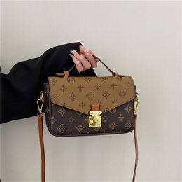 2023 New Style Ladies Classic Chain Shoulder Messenger Bag Ladies Wallet Messenger Bag Designer Handbag Wallet Backpack Women Wallet