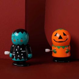 New Halloween Novelty Skeleton Zombie Pumpkin Clockwork Gift Funny Walking Jump Clockwork Toys for Kid Christmas Party Gifts