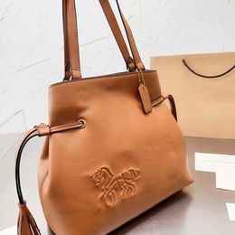 HOT L Letter Dumpling Designer Bag Women Designer Tote Bag Large Totes Luxury Handbag Fashion Shoulder Travel Shopping Bags Lady Leather Duffle Bags Purse 230303