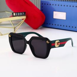 Designer Sunglasses mens sunglasses luxury sunglasses for Women Classic Eyeglasses Goggle Outdoor Beach Sun Glasses For Man Mix Colour Optional