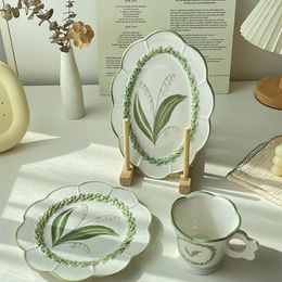 Plates INS Middle Ancient Style Tea Cup Green Bell Orchid Tableware Pasta Plate Embossed Oval Disc Dessert Dish Coffee