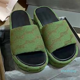 2023-Designer Slippers Women's Fashion Embroidered Canvas Designer Slippers Girls Canvas Covered Platform Sandals with Dust Bag Large