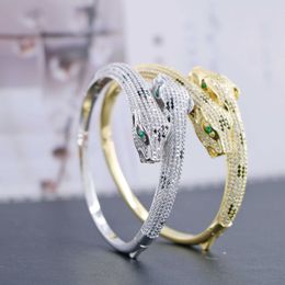 Designer charm Chen Jiajia double leopard head full diamond micro inlaid Zircon Bracelet heavy industry high fixed version one-to-one star same style