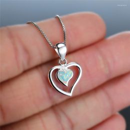 Pendant Necklaces Cute Heart Hollow Necklace Simple Fashion White Blue Opal Wedding Dainty Silver Colour Chain For Women