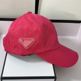Designer Casquette Ball Caps Couple Style Side Label Candy Colour Curved Eaves Baseball Hat Sunshade Sunscreen Duck Tongue Outdoor 268r